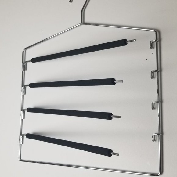 Multilayer hanger